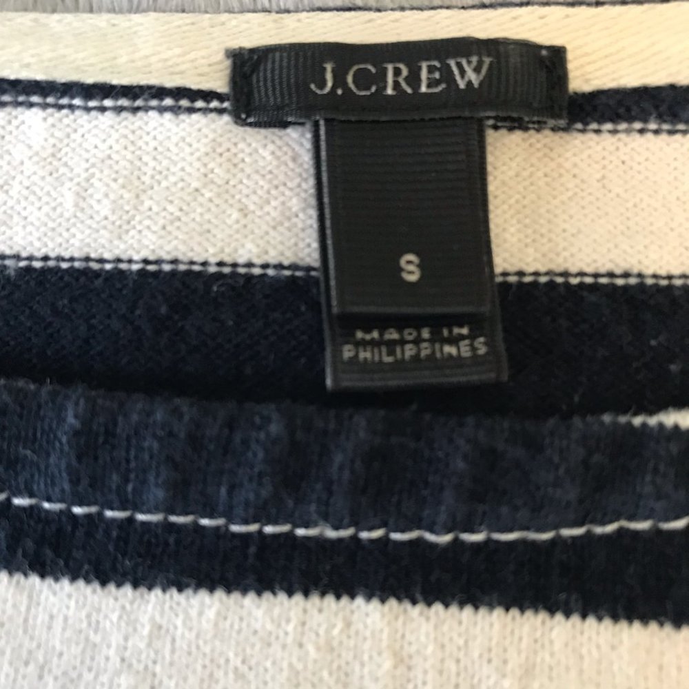 J Crew 3/4 Length Sleeve Top Size S - Picture 2 of 2
